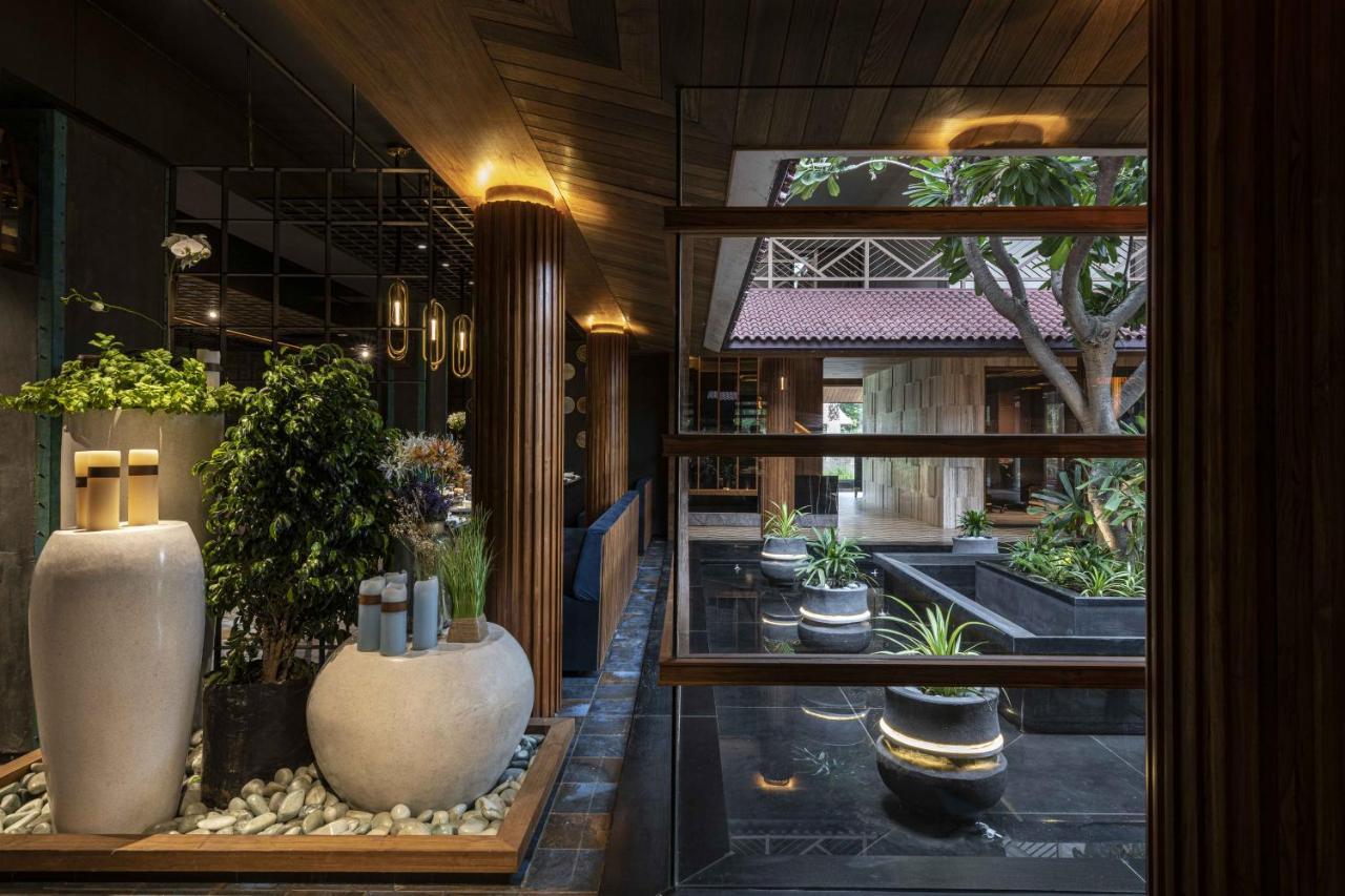 Radhe Upavan Resort Ahmedabad Exterior photo